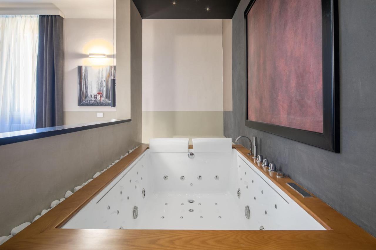 Apartment Magenta Luxury Florenz